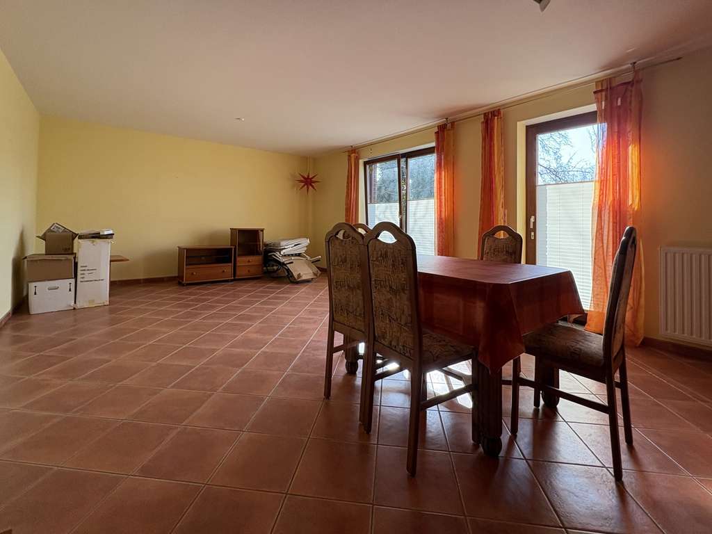 Immobilie in Auetal - Ein Zuhause für die ganze Familie – 280 m² Wohnfläche & großer Garten - Bild 3