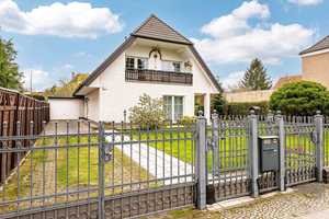 Traumhaftes Zuhause mit Gartenparadies und Erweiterungspotenzial in gefragter Lage – Berlin – Vorschaubild 2