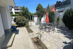 Sanierte 3,5-Zimmer-Wohnung (möbliert) – 1. Etage, Warmmiete 1.900 €, ab 01.09.2026 verfügbar – Die vollständige Adresse der Immobilie erhältst du vom Anbieter., 40468 Unterrath, Düsseldorf – Vorschaubild 8