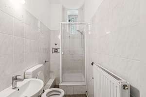 Wohnglück am Wasser – Altbaujuwel mit ca. 60 m² Privatgarten & Südterrasse – Die vollständige Adresse der Immobilie erhältst du vom Anbieter., 12059 Neukölln (Ortsteil), Berlin – Vorschaubild 8