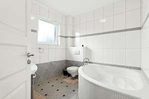 Property thumbnail 17