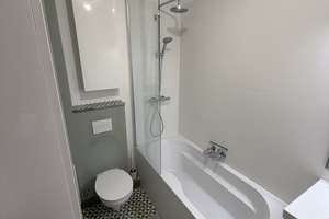 2-Zimmer-Altbauwohnung im 3. OG in Charlottenburg – bezugsfrei! – Kaiser Friedrich Str 47, 10627 Charlottenburg, Berlin – Vorschaubild 8