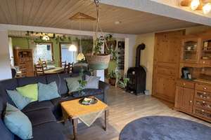 Klein, fein, meins - gemütliches Wohnhaus mit Scheune – Die vollständige Adresse der Immobilie erhältst du vom Anbieter., 74736 Hardheim – Vorschaubild 2
