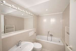 Property thumbnail 2