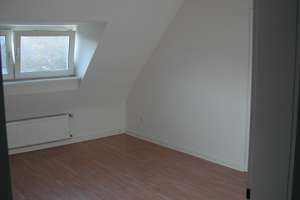 Drei-Zimmer-Wohnung mit Balkon in Krefeld-Stadtmitte – Drießendorfer Straße x, 47798 Stadtmitte, Krefeld – Vorschaubild 2