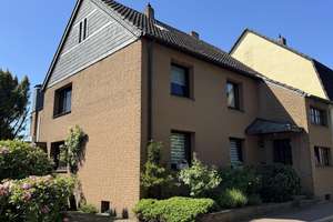 Ein- bzw. Zweifamilienhaus: Gute Gelegenheit für Haus- und Gartenliebhaber – Die vollständige Adresse der Immobilie erhältst du vom Anbieter., 40723 Hilden – Vorschaubild 1