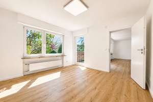 Exklusive Lage! Kernsanierte 4-Zimmer Wohnung  – Gebelsbergstraße 80A, 70199 Heslach, Stuttgart – Vorschaubild 4