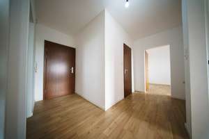 Ohne Makler & Bezugsfrei: Renovierte 3-Zimmer-Wohnung im 12. OG mit Sonnenbalkon und Blick ins Grüne – Mönchfeldstraße 110, 70378 Mönchfeld, Stuttgart – Vorschaubild 27