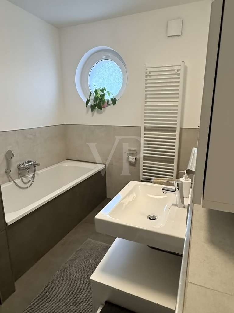 Immobilie in Großräschen - Exklusives Wohnen mit Hafenflair - gehobene Eigentumswohnung mit Terrasse & Garten direkt am See - Bild 4