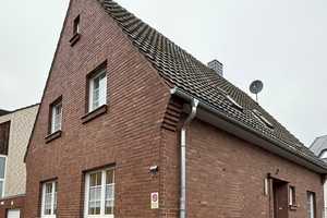 Günstiges modernisiertes 7-Zimmer-Haus in Rommerskirchen mit Garten und Garage – Neuss (Rhein-Kreis) – Vorschaubild 15