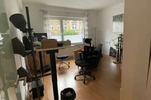 Sehr gepflegte 2-Raum-Wohnung in Düsseldorf – Die vollständige Adresse der Immobilie erhältst du vom Anbieter., 40219 Unterbilk, Düsseldorf – Vorschaubild 2