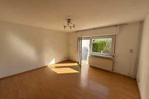 Kleines Reihenmittelhaus für Paare oder junge Familien mit Garten und Ausbaureserve im Dach – Hochtaunuskreis – Vorschaubild 2