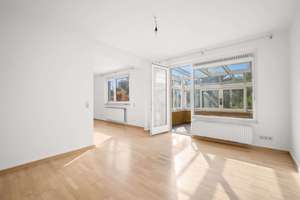 🏡 Charme trifft Perspektive – Großzügiges Haus mit Baugrundstück in Hannover-Badenstedt – Die vollständige Adresse der Immobilie erhältst du vom Anbieter., 30455 Badenstedt, Hannover – Vorschaubild 2