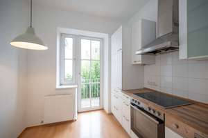 Zeitloses Altbaudomizil im Herzen von Neuhausen – Die vollständige Adresse der Immobilie erhältst du vom Anbieter., 80634 Neuhausen, München – Vorschaubild 5