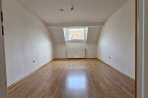 Gepflegte, renovierte 3,5 Zimmer Wohnung (Provisionsfrei) für 2-3 Personen im Zentrum von Düsseldorf – Die vollständige Adresse der Immobilie erhältst du vom Anbieter., 40215 Friedrichstadt, Düsseldorf – Vorschaubild 21