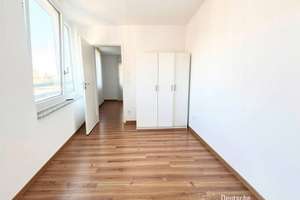 Großzügige 3-Zimmer-Wohnung mit modernem Wohnkomfort in zentraler Lage – Die vollständige Adresse der Immobilie erhältst du vom Anbieter., 80686 Land in Sonne, München – Vorschaubild 8