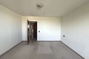 Freie 3-Zimmer-Wohnung mit 2 Balkonen und Garage – 70378 Neugereut, Stuttgart – Vorschaubild 14