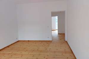 Frisch renovierter Altbau mit Südbalkon am Maybachufer (Kreuzberg) – ruhig & provisionsfrei – Die vollständige Adresse der Immobilie erhältst du vom Anbieter., 10999 Kreuzberg, Berlin – Vorschaubild 3