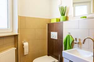 GELEGENHEIT: FAMILIENGLÜCK IN SCHWIEBERDINGEN! Modernisierte DHH mit ELW & vielen Extras! – Die vollständige Adresse der Immobilie erhältst du vom Anbieter., 71701 Schwieberdingen – Vorschaubild 10