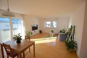 Helle 4-Zimmern-Maisonette mit Garten, Balkon und Stellplätze - Provisionfrei – Die vollständige Adresse der Immobilie erhältst du vom Anbieter., 89233 Neu-Ulm – Vorschaubild 2