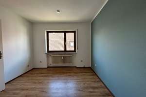 Wohnhaus mit Nebengebäude in Dechsendorf...Platz, Platz, Platz! – Die vollständige Adresse der Immobilie erhältst du vom Anbieter., 91056 Dechsendorf West, Erlangen – Vorschaubild 15