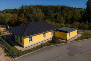 Freistehendes rollstuhlgerechtes Einfamilienhaus mit Garage am Stadtrand von Werdau nahe Zwickau – Die vollständige Adresse der Immobilie erhältst du vom Anbieter., 8412 Werdau – Vorschaubild 8