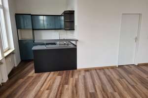 1-Raumwohnung mit Einbauküche zu vermieten – Juri-Gagarin-Ring 44, 99084 Altstadt, Erfurt – Vorschaubild 5