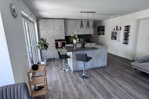 möblierte neuwertige 3-Zimmer-Wohnung in Altdorf bei Nürnberg mit grosser Terrasse und Garten