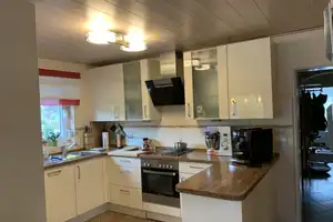 Geräumiges, preiswertes 9-Zimmer-Einamilienhaus mit Einliegerwohnung in FDS – Freudenstadt (Kreis) – Vorschaubild 17