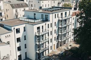 Exklusives Neubau-Penthouse mit Dachterrasse! Fertigstellung im September 2026 – Rehmstraße 13 b-f, 22299 Winterhude, Hamburg – Vorschaubild 10