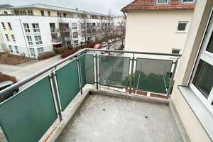 Provisionsfreie und bezugsfreie 1,5-Zimmer-Wohnung mit Tiefgaragenstellplatz!