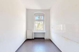 Wohnen im Stuckaltbau: Bezugsfreie Eigentumswohnung mit Balkon – Buddestraße 7, 13507 Tegel, Berlin – Vorschaubild 5