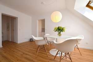 Erstbezug- Exklusiv, hell und modern möblierte 2,5-Zimmerwohnung mit Wlan und Balkon – 97084 Heidingsfeld, Würzburg – Vorschaubild 8