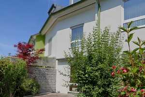 Modernes Reihenhaus mit Garten und Garage in ruhiger Lage – Reutlingen (Kreis) – Vorschaubild 4
