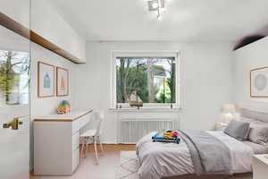 Property thumbnail 11