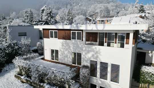 Bild von Bauhausvilla in exzellenter Lage von Königstein/Falkenstein mit Skyline - Blick - Garantie!