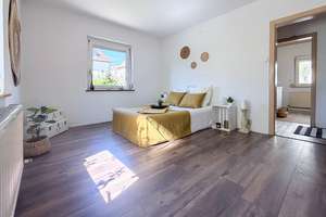 Zweifamilienhaus mit Charakter und großem Potenzial – Die vollständige Adresse der Immobilie erhältst du vom Anbieter., 70806 Kornwestheim – Vorschaubild 5