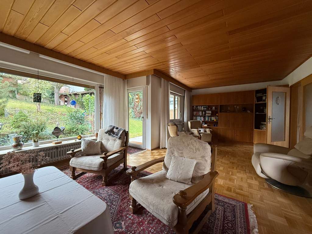 Immobilie in Linsengericht - **Charmantes Einfamilienwohnhaus in Feldrandlage von Linsengericht-Eidengesäß** - Bild 3