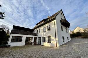 Einfamilienhaus auf 1.181 m² Grundstück in zentraler Lage von Waiblingen mit Gewerbeoption – Die vollständige Adresse der Immobilie erhältst du vom Anbieter., 71334 Waiblingen – Vorschaubild 1