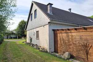 OHNE KÄUFERPROVISION: Charmantes Einfamilienhaus mit Dachgeschoss-Aufstockung in 2008 – Schleswig-Flensburg (Kreis) – Vorschaubild 3
