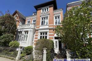 Charmante und sonnige 3,5-Dachgeschosswohnung in Top-Lage von St. Jürgen in Lübeck