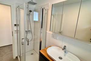 15qm Zimmer Warmmiete - Fussbodenheizung – WiFi – Böblingerstr. 161, 70199 Heslach, Stuttgart – Vorschaubild 5