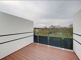 Balkon zum Park