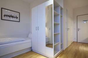 Vollmöbliertes 1 Zimmer Apartment in München-Riem nähe Messe - "Sorglos-Rundum-Paket" – Willy-Brandt-Allee 14, 81829 Messestadt Riem, München – Vorschaubild 1