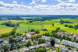 Richtig viel Platz auf fast 200 qm W-/Nfl. - gemütliches Familienhaus mit Südgarten in ruhiger Lage – Ebersberg (Kreis) – Vorschaubild 32