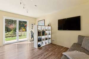 Property thumbnail 9