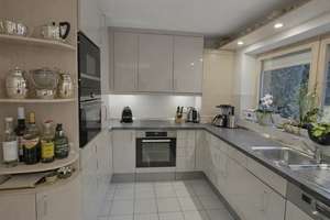 Property thumbnail 10