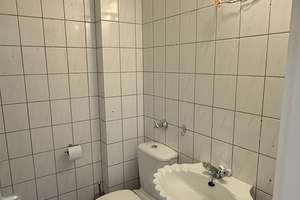Lichtdurchflutete 4-Zimmer-Wohnung mit großer Dachterrasse in begehrter Lage direkt am D-Marktplatz! – 40213 Altstadt, Düsseldorf – Vorschaubild 10