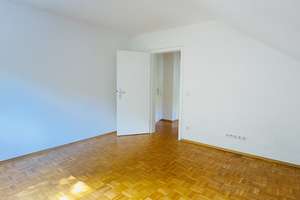 Mehrfamilienhaus in Bergisch Gladbach als Kapitalanlage oder Eigennutzung, mit Entwicklungspotenzial – 51467 Hebborn, Bergisch Gladbach – Vorschaubild 18