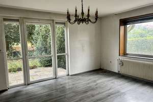 renovierungsbedürftiges Reiheneckhaus in ruhiger Lage wartet auf neue Eigentümer – Die vollständige Adresse der Immobilie erhältst du vom Anbieter., 90427 Schniegling, Nürnberg – Vorschaubild 7